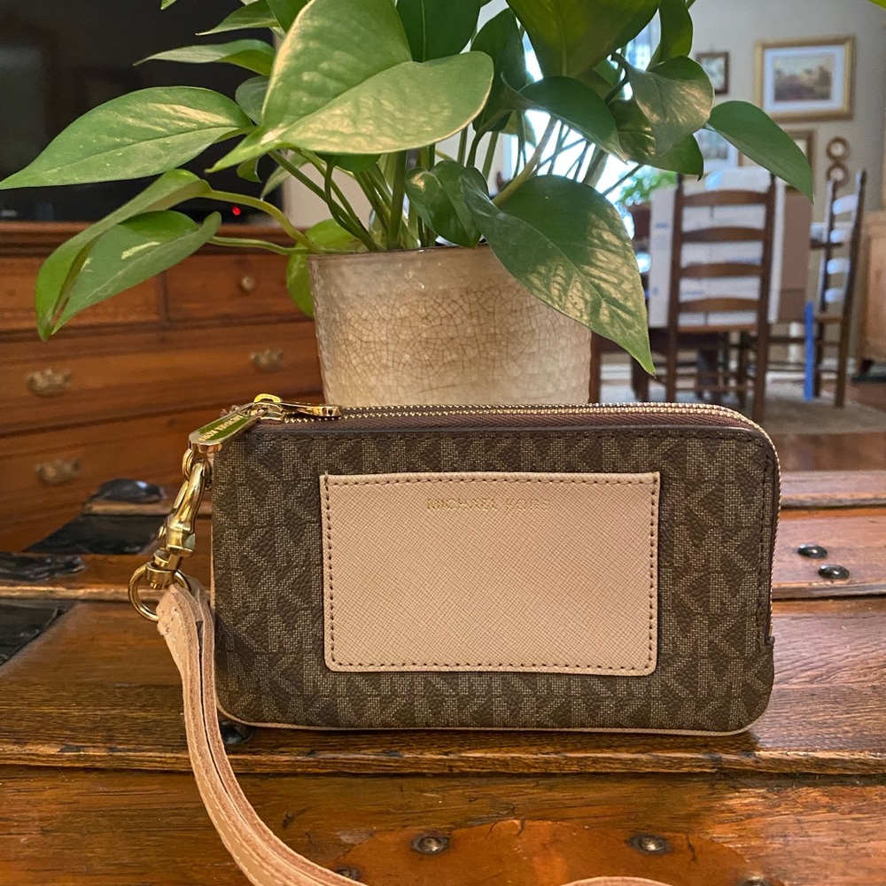 Michael Kors Brown and Cream Monogram Wristlet